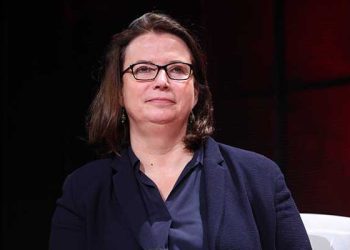 Lutte contre la fraude : la Défenseure des droits appelle à encadrer le recours aux algorithmes pour éviter les discriminations